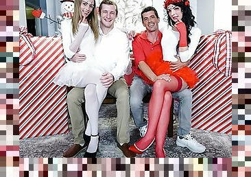 Cute Stepdaughters In Costumes Kyler Quinn And Alice Pink In Taboo Christmas Swap - DaughterSwap