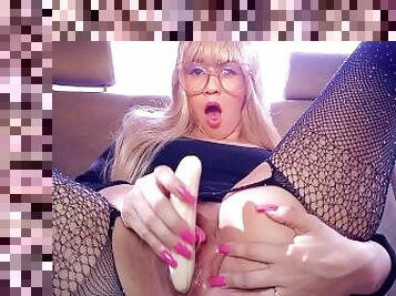 masturbation, public, chatte-pussy, amateur, milf, maman, pieds, blonde, mère, fétiche