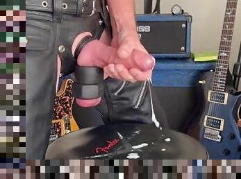 Massive cumshot, daddy stroking in my leathers