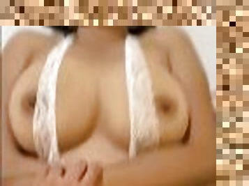 Esanxxhub Big natural boobs thai girl very jiggling in White sexy lingerie (Hot fuck no condom)