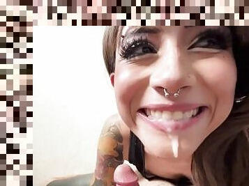blowjob with cum in the mouth of the beautiful tattooed girl
