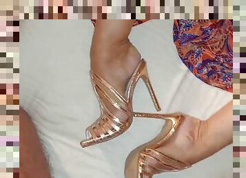 Selenas beautiful little feet in heels pose and worship