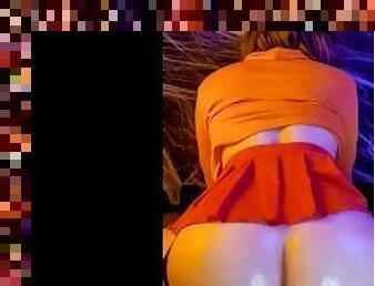 Velma loves bouncing her huge fat ass...would you let her milk your cock with her big ass like this?