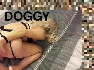 doggy-style, zlatíčka, obrovský-vták, teenagerské, bdsm, pov, prvý-krát, blondýna, zväzovanie, dominovanie