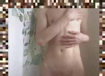 BIG DICK Twink shows off in the shower