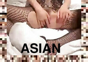 19-year-old girl got fucked as soon as she got into the sea, two top-notch girls, the best video this year 2 China live broadcast